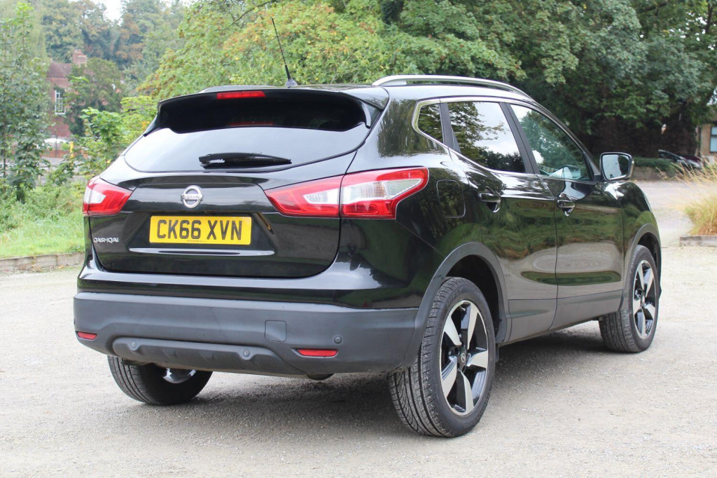NISSAN QASHQAI
