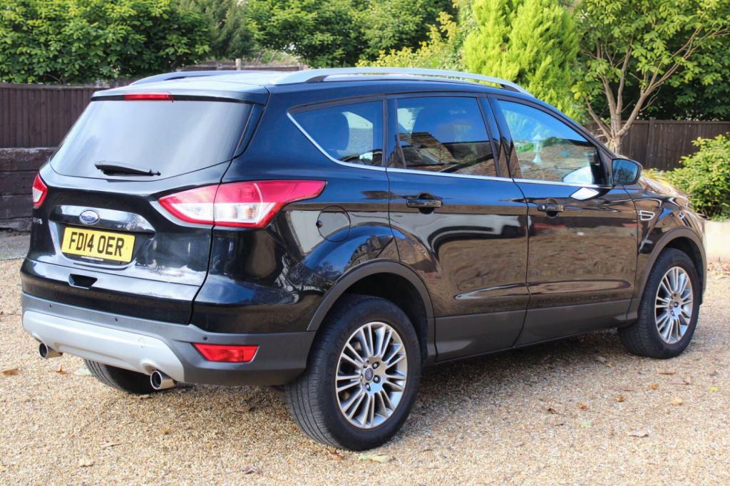 FORD KUGA