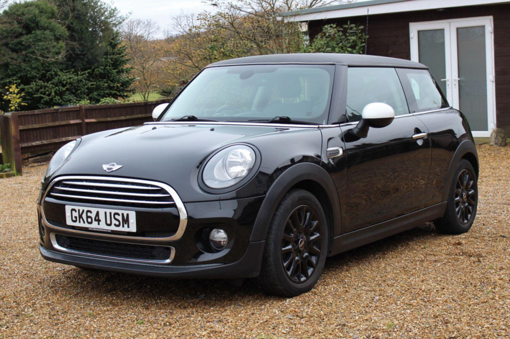 View MINI HATCH 1.5 Cooper 3-Door Hatch