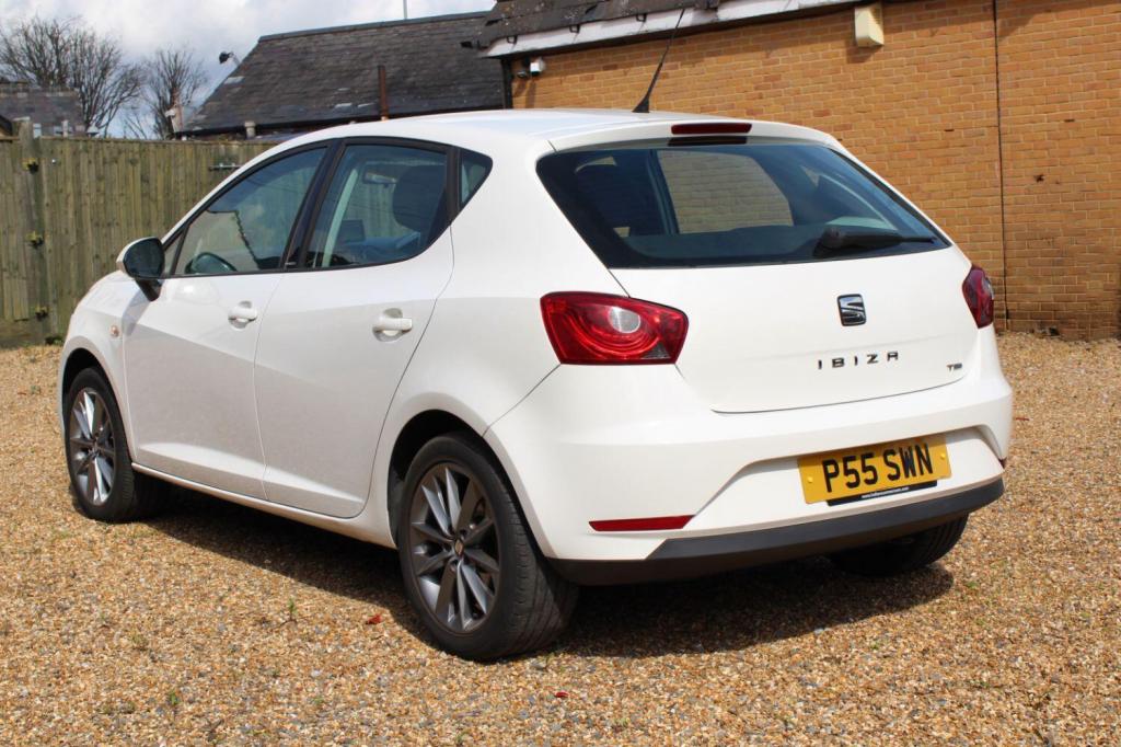 SEAT IBIZA