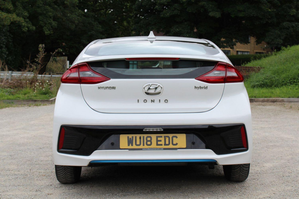 HYUNDAI IONIQ