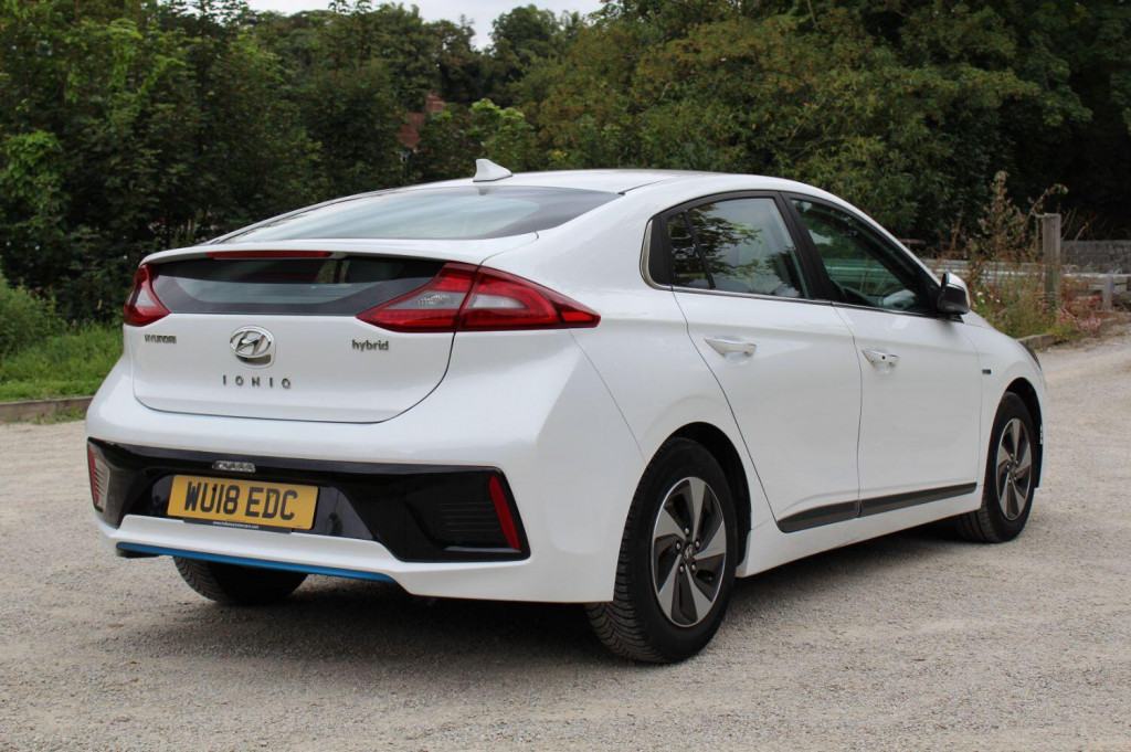 HYUNDAI IONIQ