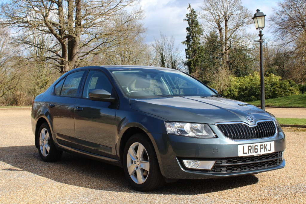 SKODA OCTAVIA