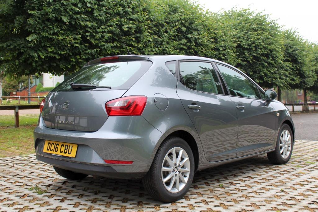 SEAT IBIZA