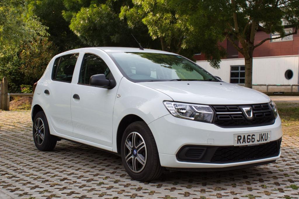 View DACIA SANDERO AMBIANCE TCE