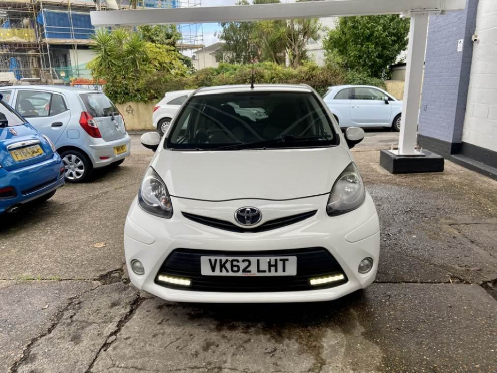 TOYOTA AYGO