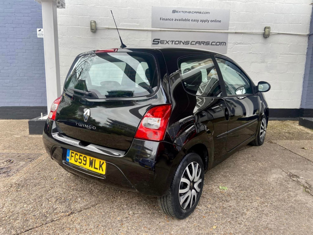 RENAULT TWINGO