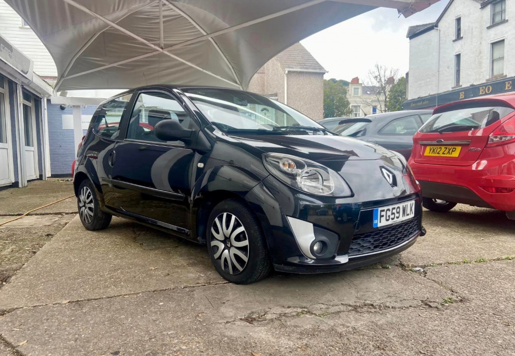 RENAULT TWINGO