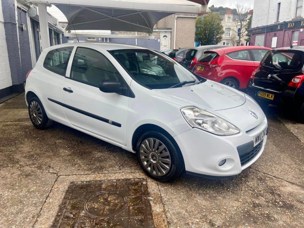 RENAULT CLIO