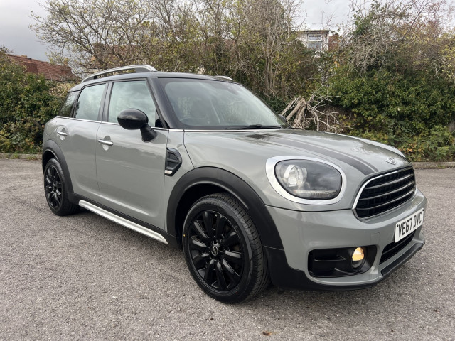 MINI COUNTRYMAN 1.5 Cooper Countryman