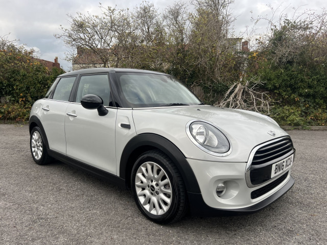 MINI HATCH 1.5 5-Door Hatch Cooper