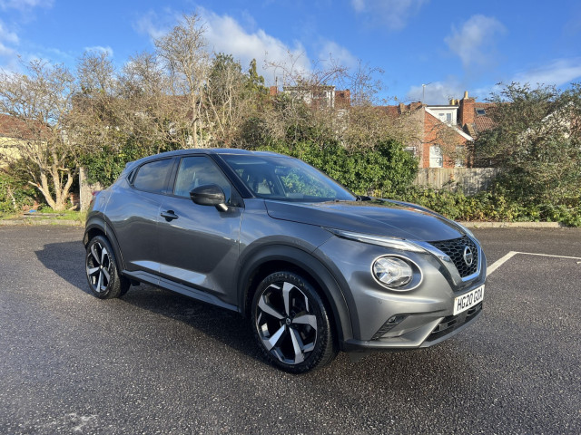 NISSAN JUKE 1.0 DIG-T Tekna