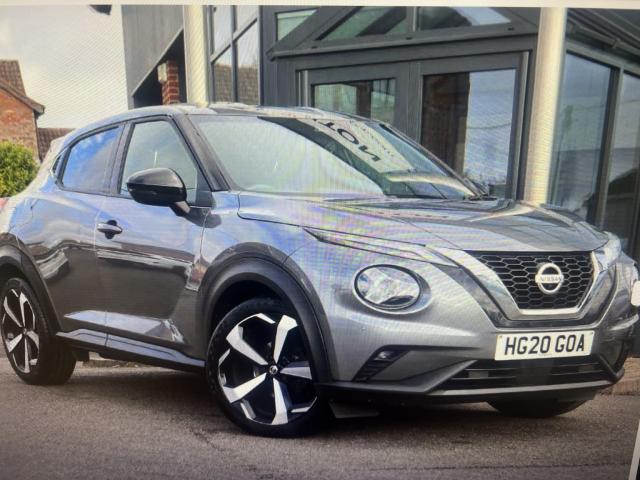 NISSAN JUKE 1.0 DIG-T Tekna