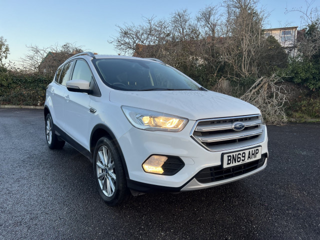 FORD KUGA 1.5 T EcoBoost Titanium Edition