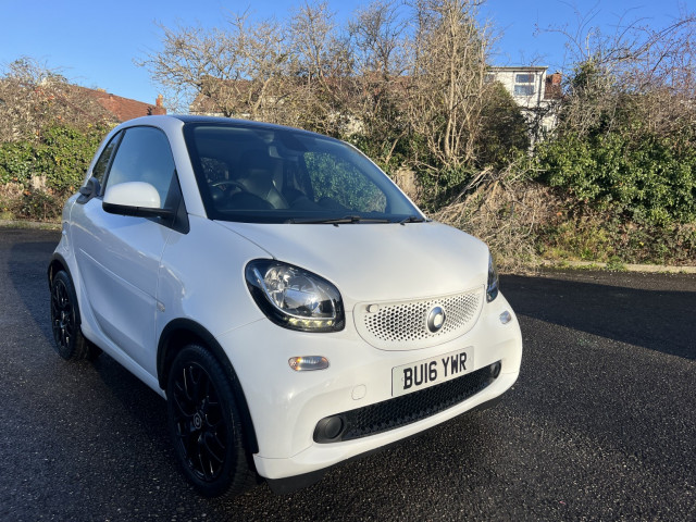 SMART FORTWO 1.0 Edition White