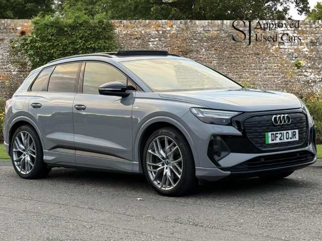 AUDI