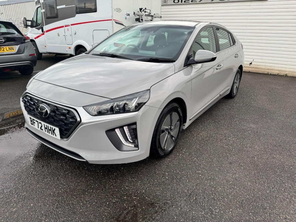 HYUNDAI IONIQ