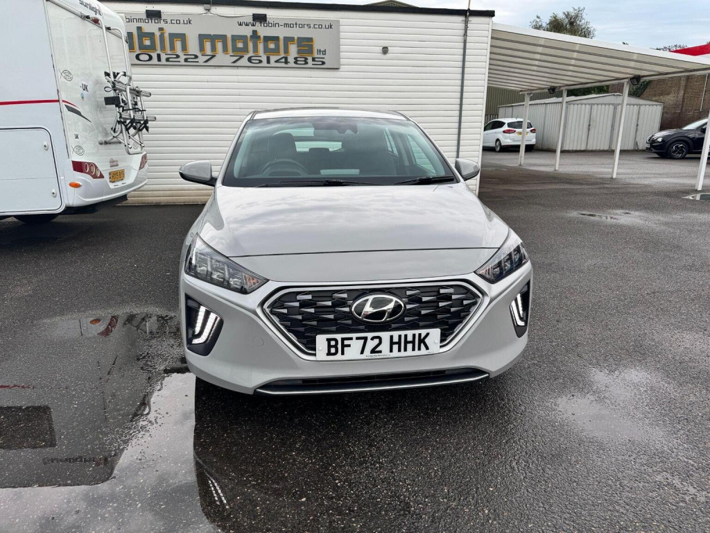HYUNDAI IONIQ
