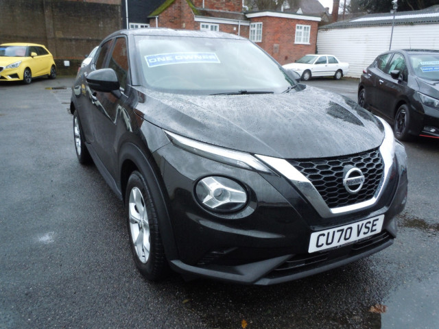 NISSAN JUKE 1.0 DIG-T N-Connecta
