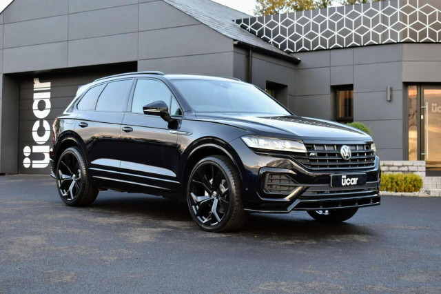 VOLKSWAGEN TOUAREG
