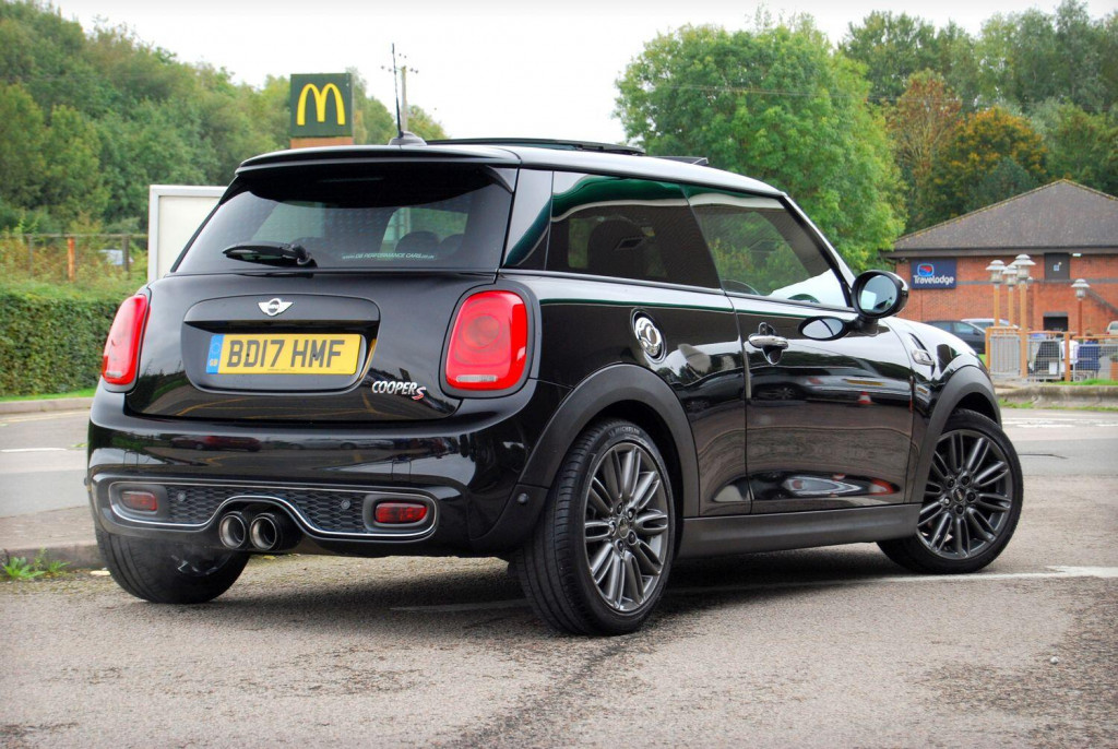 MINI HATCH COOPER S