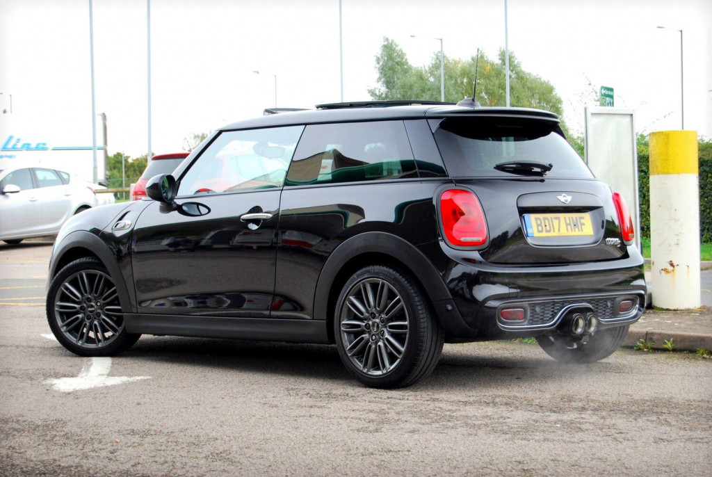 MINI HATCH COOPER S