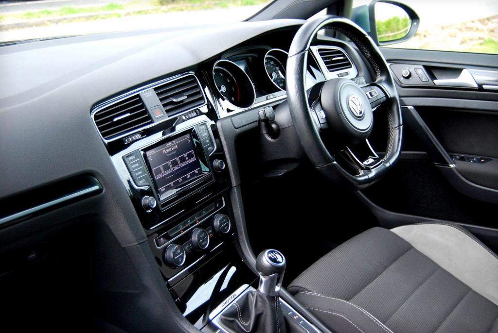 View VOLKSWAGEN GOLF R 2.0 TSI 5-Door 4Motion - 33,700 miles - 2 Owners - FSH - Xenons, 4WD - Low Mileage - Black - SOLD