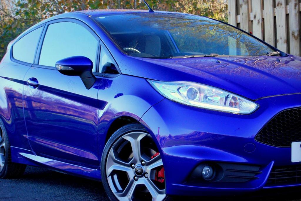 FORD FIESTA