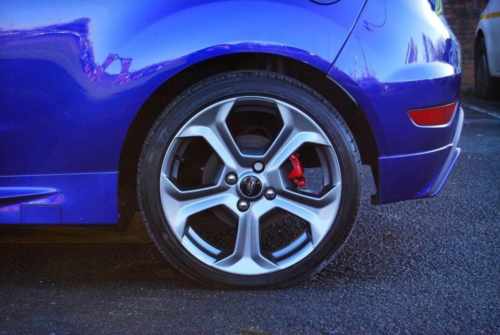 FORD FIESTA