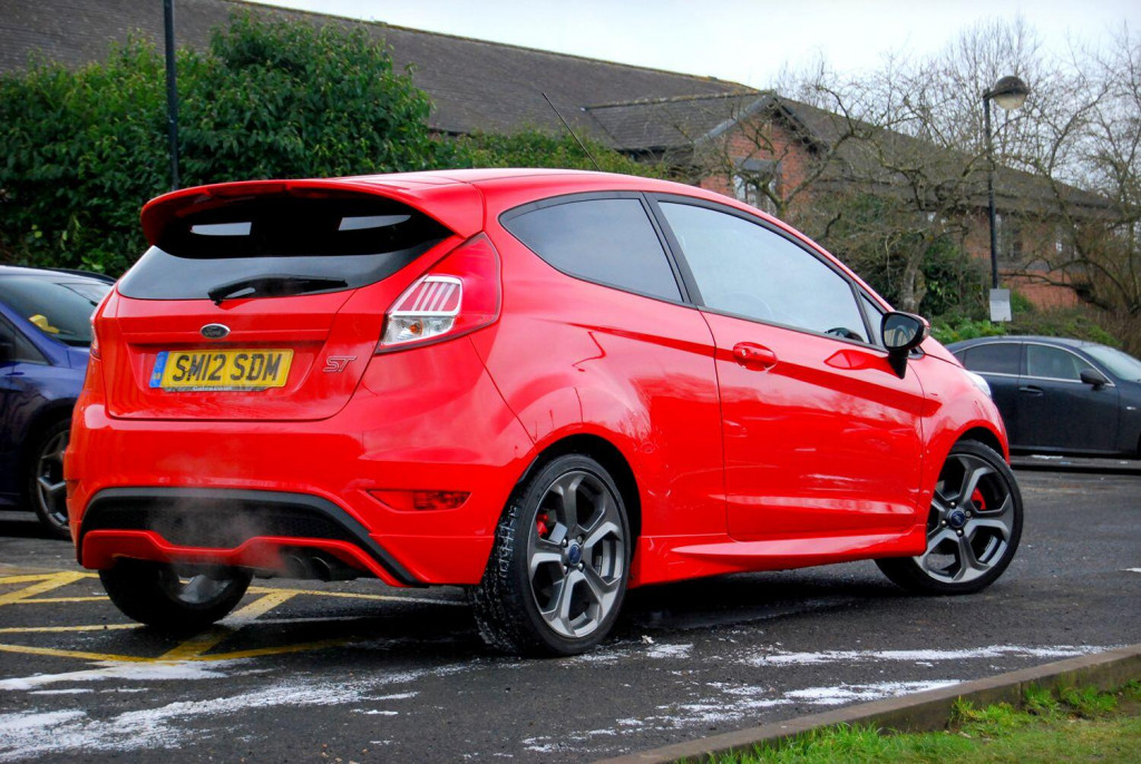 FORD FIESTA