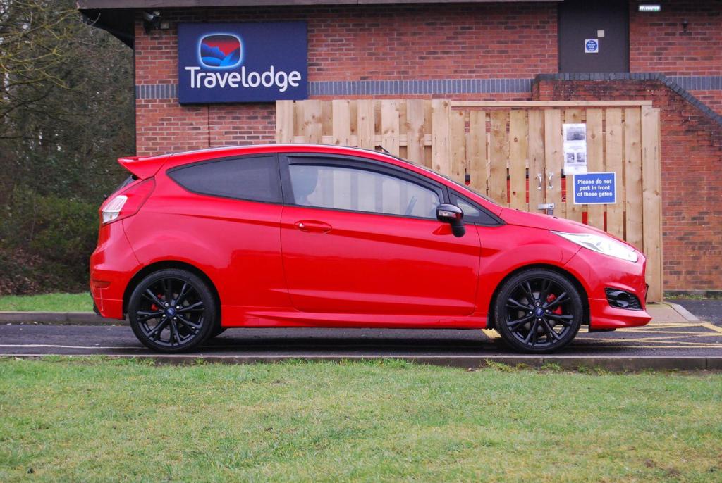 FORD FIESTA