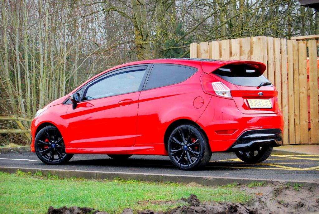 View FORD FIESTA 1.0 EcoBoost 140 Zetec S Red Edition - 42,600 miles - 2 Owners - Sat Nav - £20 Tax & 65mpg - SOLD