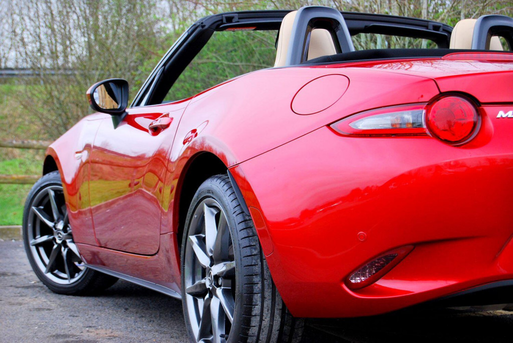 MAZDA MX-5