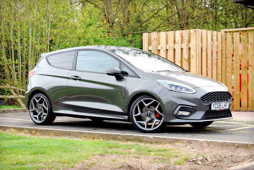 View FORD FIESTA ST-3 1.5 3-Door - Performance Pack, LED Lights, Sat Nav, Camera - FSH - 45,300 miles - Grey - SOLD