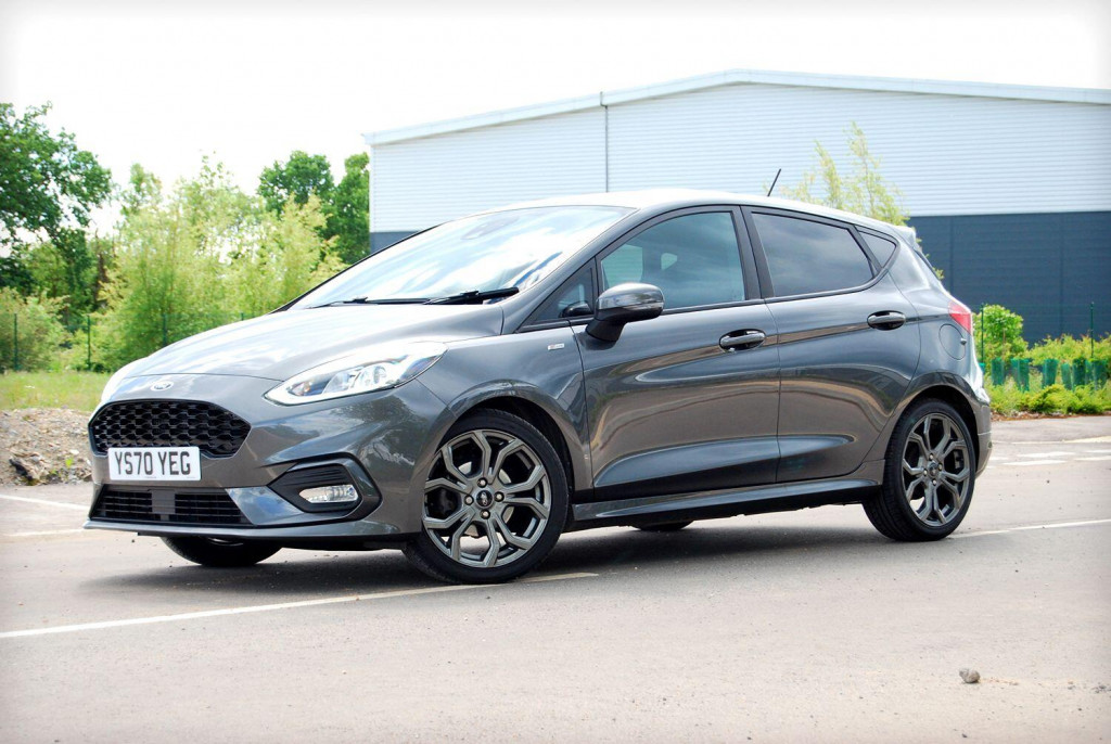 View FORD FIESTA 1.0 T EcoBoost MHEV ST-Line Edition 125 5-Door - 37,600 miles - SYNC 3 Sat Nav - Grey - SOLD