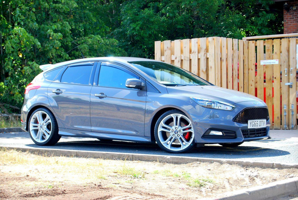 View FORD FOCUS ST-3 TDCI 2.0 Diesel - 36,900 miles - 2 Owners - Sat Nav, 19inch Alloys, Camera - Stealth Grey. SOLD