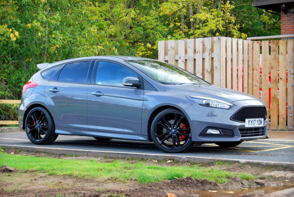 View FORD FOCUS ST-3 2.0 EcoBoost - 31,900 miles - Stealth Grey. Full Ford History. 2 Owners. SYNC 3, 19inch - SOLD