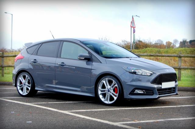 FORD FOCUS ST-3 2.0 EcoBoost - 47,700 miles - Stealth Grey. FSH. SYNC 3 Sat Nav, 19inch Alloys, Recaro Leather