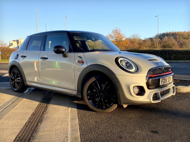MINI HATCH 2.0 Cooper S 5-Door - John Cooper Works Pack - Huge Spec - 56,700 miles - FSH - White Silver