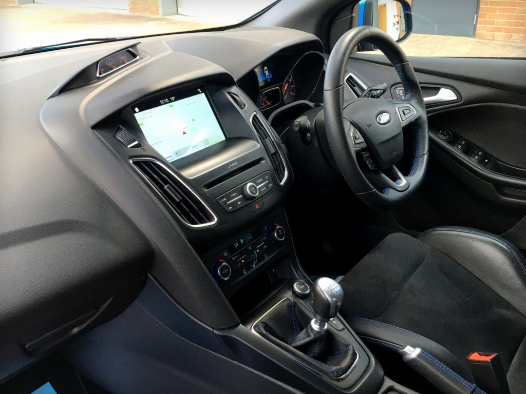 View FORD FOCUS RS 2.3 4WD - 14,300 miles - Recaro Shell Seats, Luxury Pack, SYNC 3, Forged Wheels - SOLD