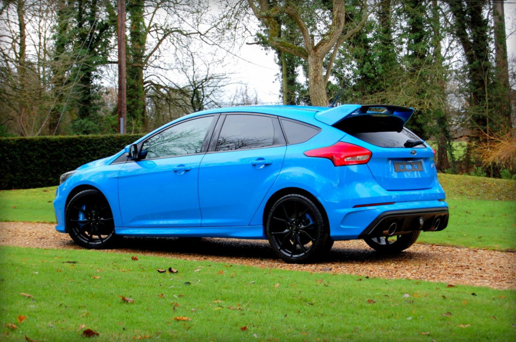 View FORD FOCUS RS 2.3 EcoBoost - Nitrous Blue - SOLD