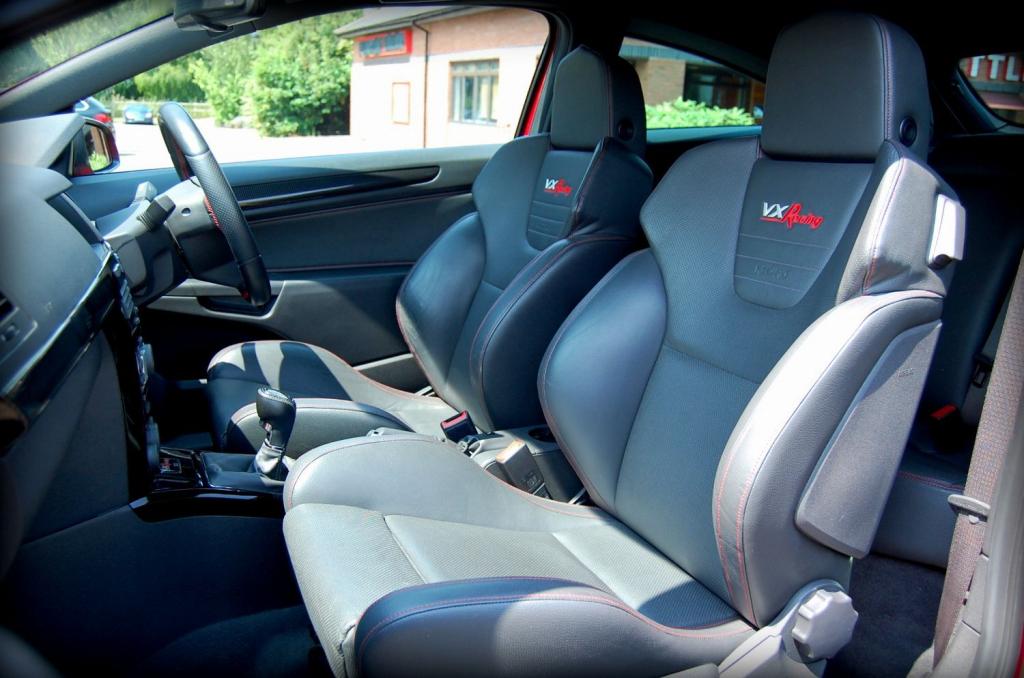 VAUXHALL ASTRA