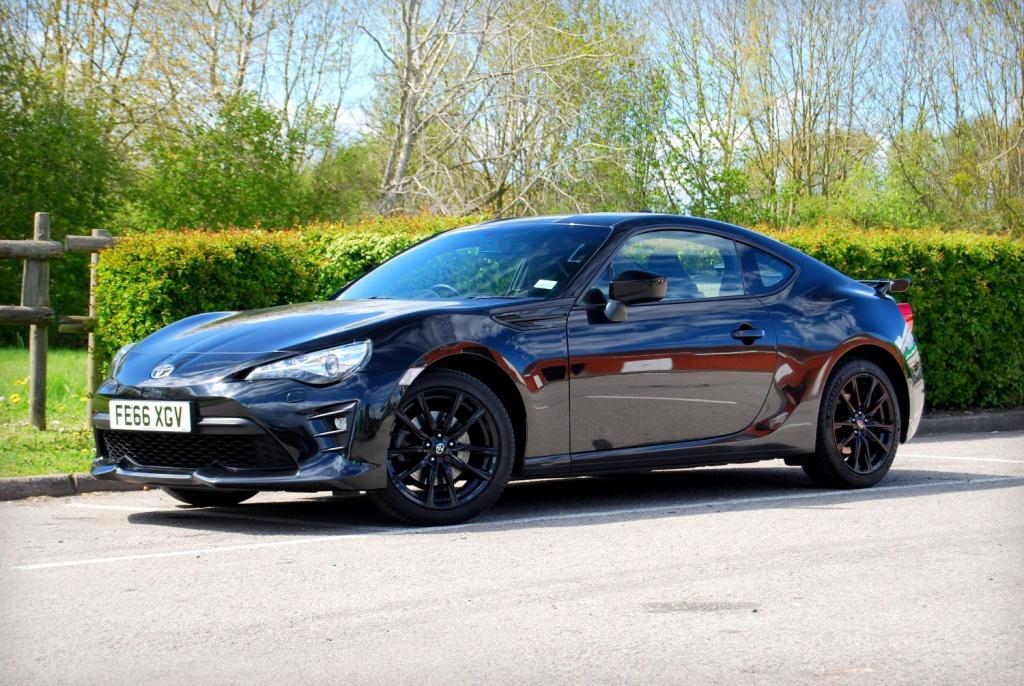 TOYOTA GT86