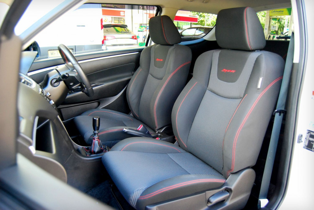 SUZUKI SWIFT
