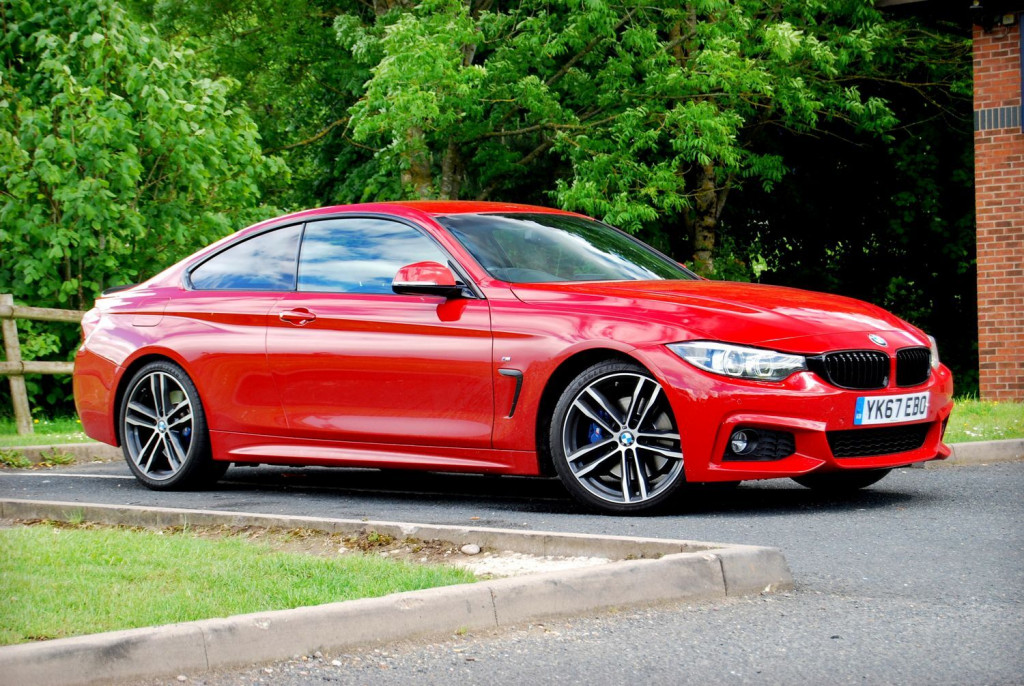 BMW 4 SERIES
