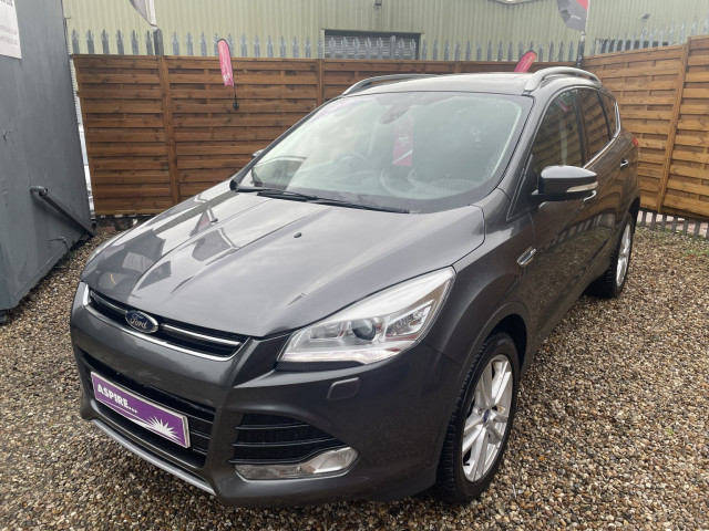 FORD KUGA