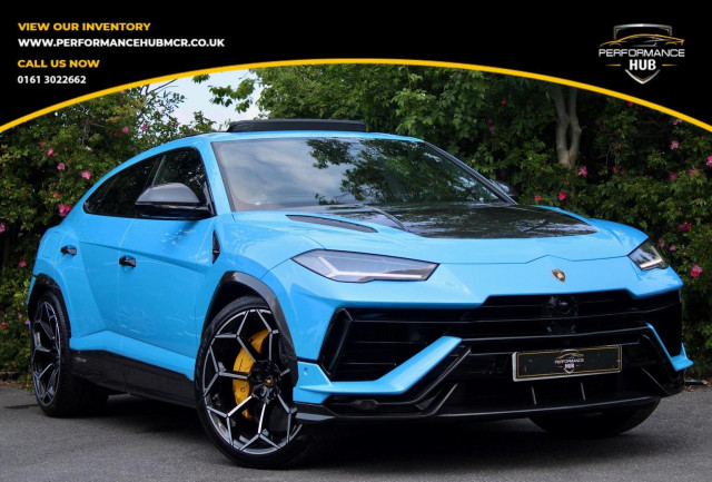 LAMBORGHINI URUS