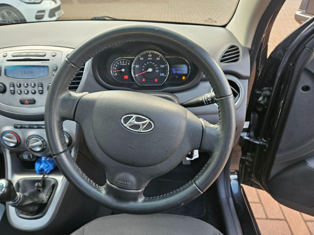 HYUNDAI I10