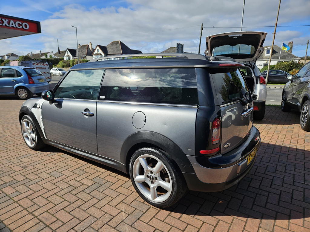 MINI CLUBMAN