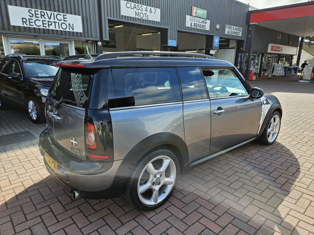 MINI CLUBMAN